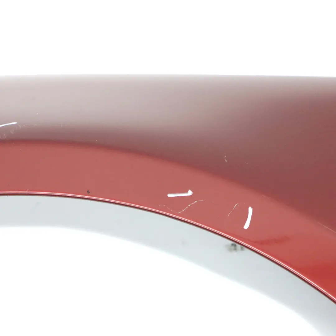 BMW E90 E91 Błotnik Lewy Przedni Skrzydło Vermilion Red Czerwone - A82 - SKU 7135679-VER - Numer Części 7135679