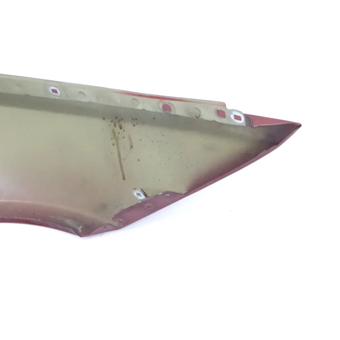 Panel lateral Guardabarros Delantero Izquierdo Vermilion Red - A82 para BMW 3 E90 E91 con número de pieza 7135679 BMW 3 E90 E91 Panel lateral Guardabarros Delantero Izquierdo Vermilion Red - A82 - SKU 7135679-VER - Número de pieza 7135679