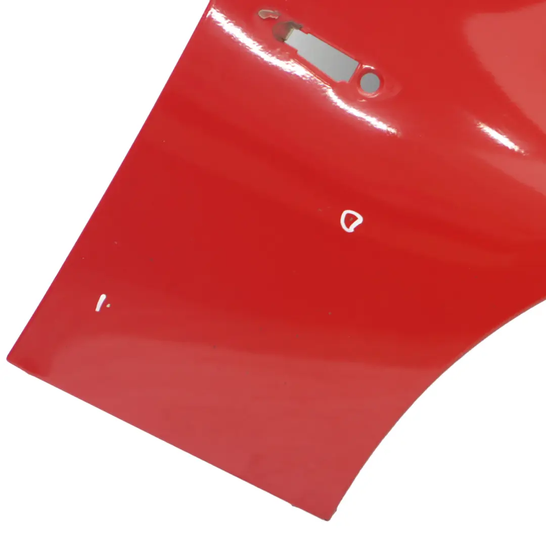 Pannello laterale parafango ala anteriore destra Japanrot Rosso 438 per BMW E90 E91 con numero di parte 7135680 BMW E90 E91 Pannello laterale parafango ala anteriore destra Japanrot Rosso 438 - SKU 7135680-JR - Numero di parte 7135680