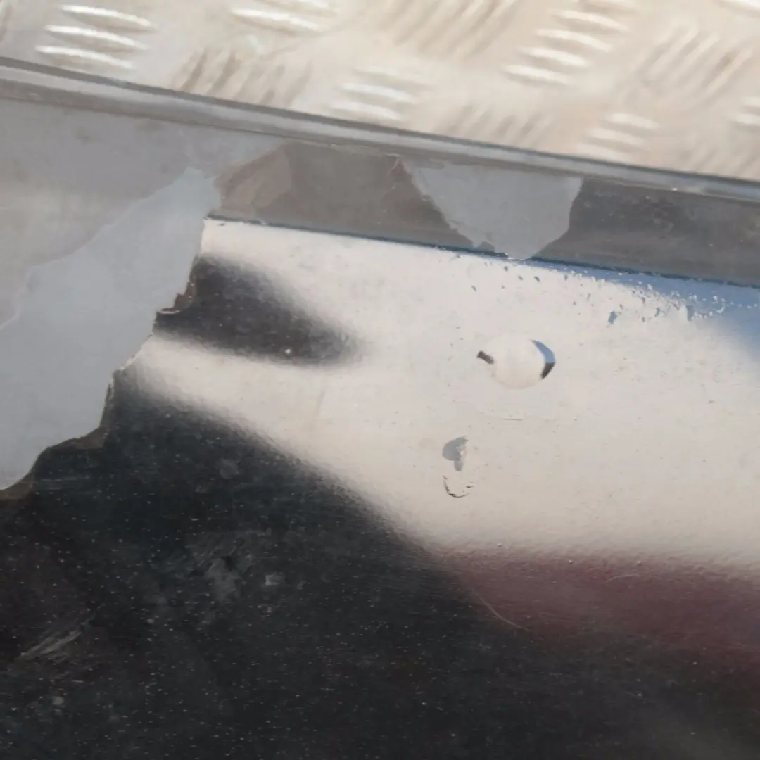 Cote Conducteur Panneau Laterale avant Droit Garde-Boue Noir 2 pour BMW 3 E90 E91 LCI à propos du numéro de pièce 7135680 BMW 3 E90 E91 LCI Cote Conducteur Panneau Laterale avant Droit Garde-Boue Noir 2 - SKU 7135680-SCH2 - Numéro de pièce 7135680