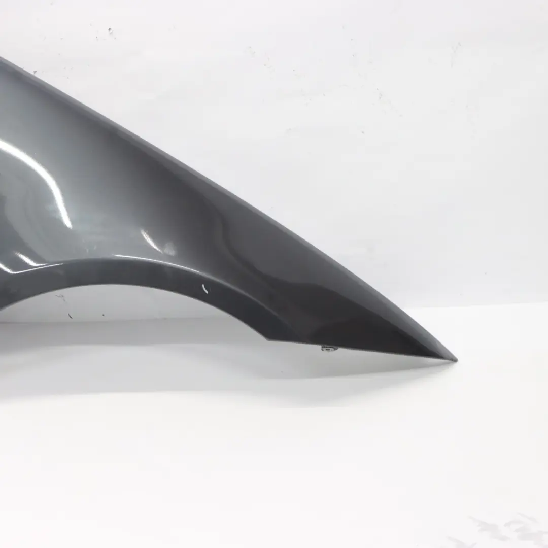 Błotnik Prawy Sparkling Graphite - A22 BMW E90 E91 - SKU 7135680-SG3 - Numer Części 7135680