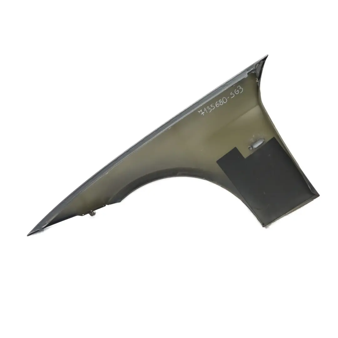 Panel Lateral Guardabarros Delantero Derecho Sparkling Graphite A22 para BMW E90 E91 con número de pieza 7135680 BMW E90 E91 Panel Lateral Guardabarros Delantero Derecho Sparkling Graphite A22 - SKU 7135680-SG3 - Número de pieza 7135680