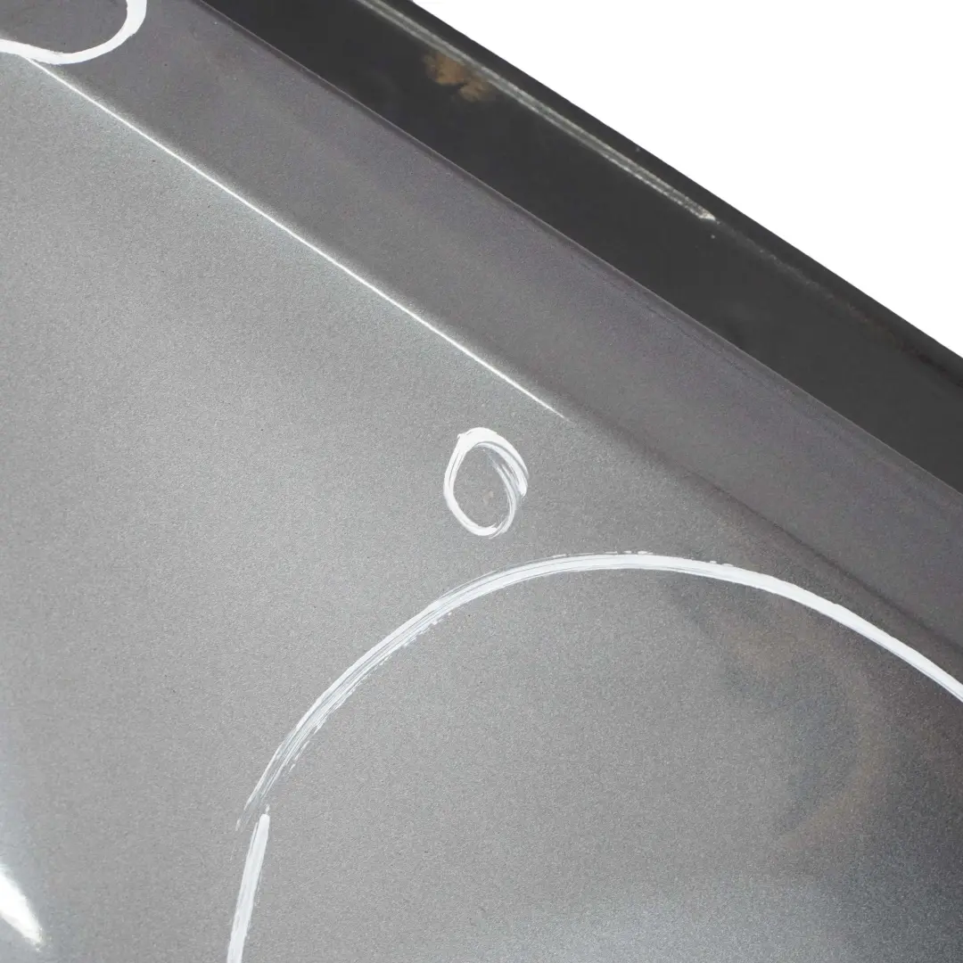 BMW E90 E91 Błotnik Prawy Sparkling Graphite - A22 - SKU 7135680-SG5 - Numer Części 7135680