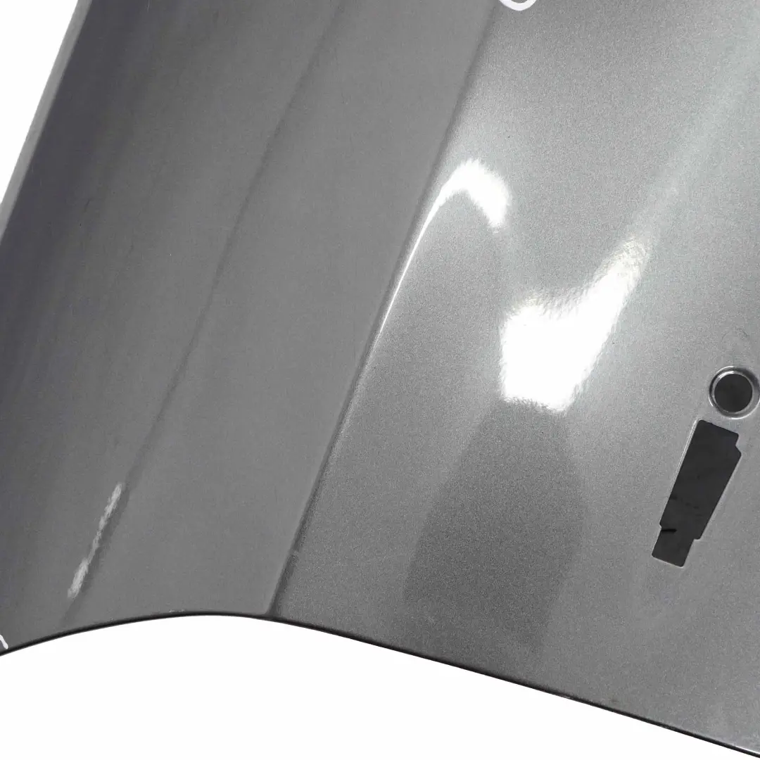 Wing Panel Lateral Guardabarros E91 Delantero Derecho Grafito A22 para BMW E90 con número de pieza 7135680 BMW E90 Wing Panel Lateral Guardabarros E91 Delantero Derecho Grafito A22 - SKU 7135680-SG7 - Número de pieza 7135680