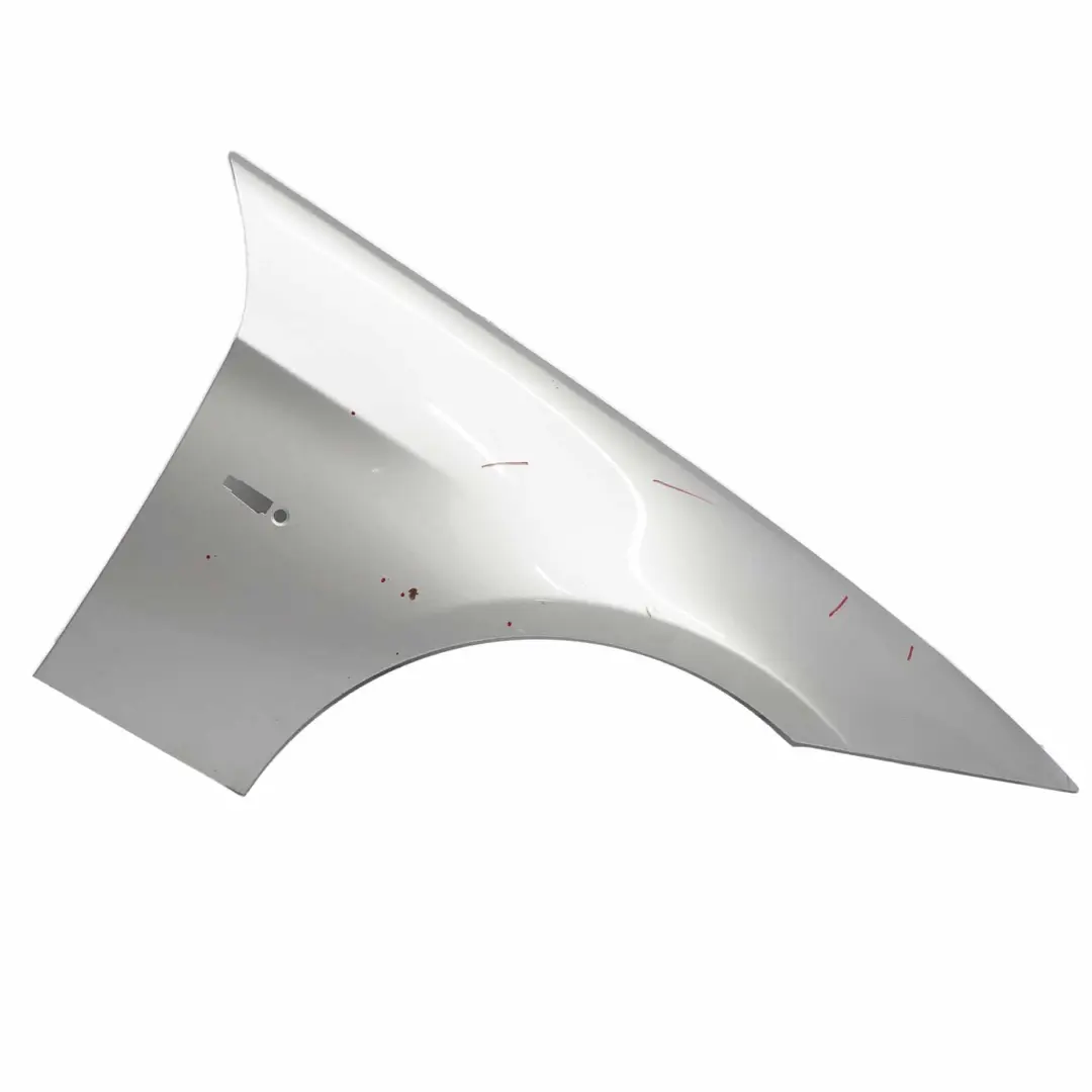 Side Panel Fender Wing Front Right O/S Titansilber Silver - 354 to BMW E90 E91 with Part number 7135680 BMW E90 E91 Side Panel Fender Wing Front Right O/S Titansilber Silver - 354 - SKU 7135680-TS4 - Part number 7135680