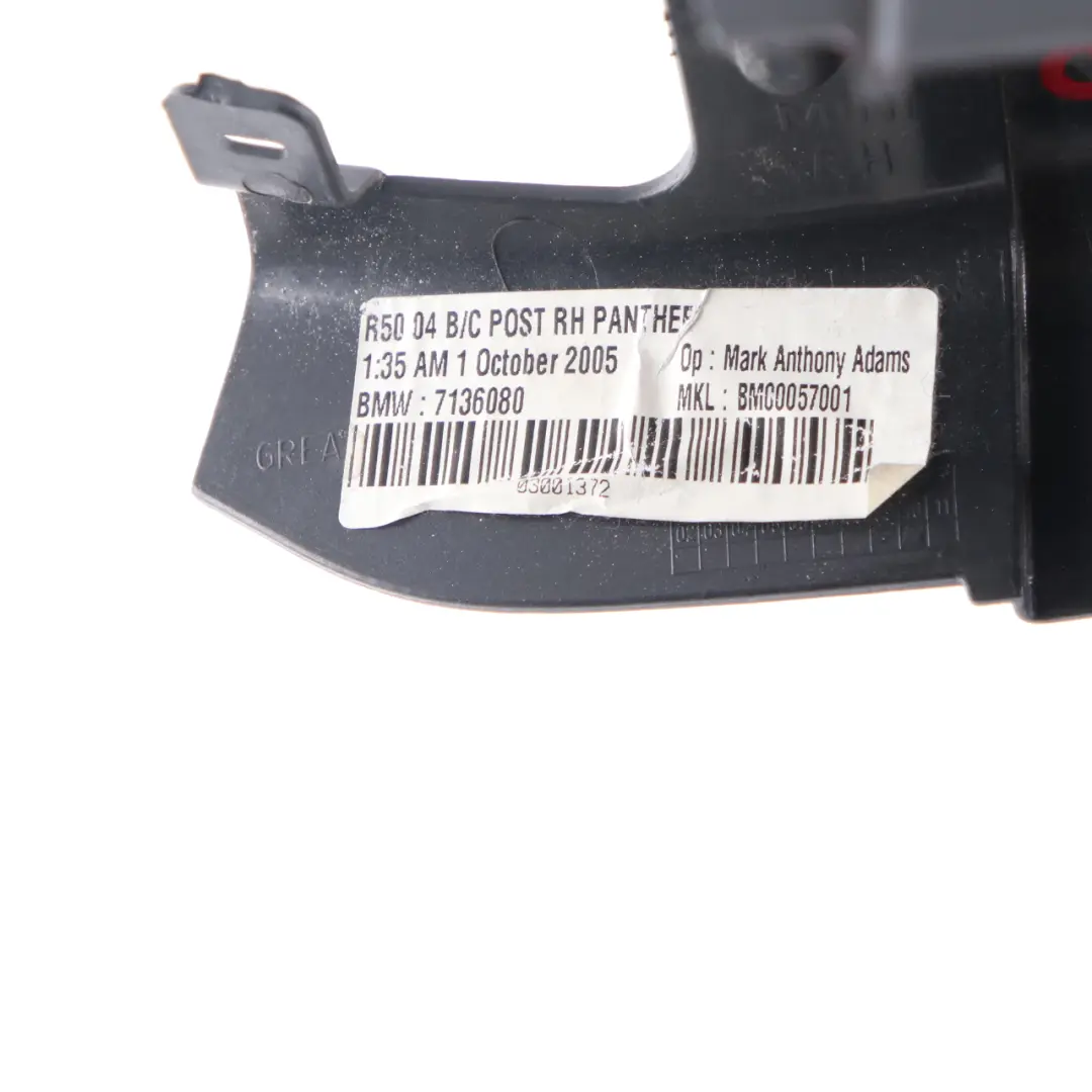 Tapa Pilar B Tapa Derecho Embellecedor Panther Negro para Mini Cooper R50 R53 con número de pieza 7136080 Mini Cooper R50 R53 Tapa Pilar B Tapa Derecho Embellecedor Panther Negro - SKU 7136080 - Número de pieza 7136080