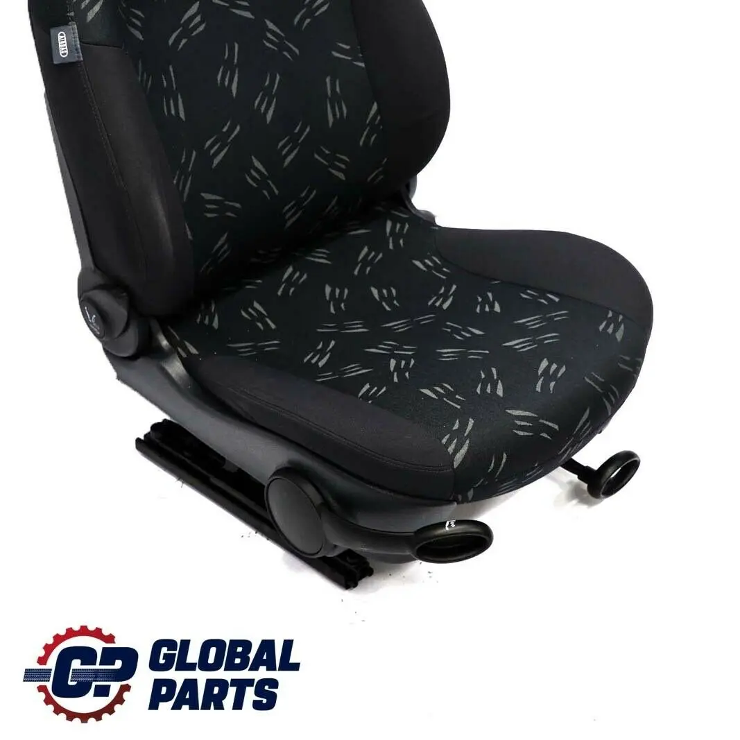 Mini Cooper One R50 Siège Avant Droit en Tissu Aléatoire Panther Black - SKU 7136282 - Numéro de pièce 7136282