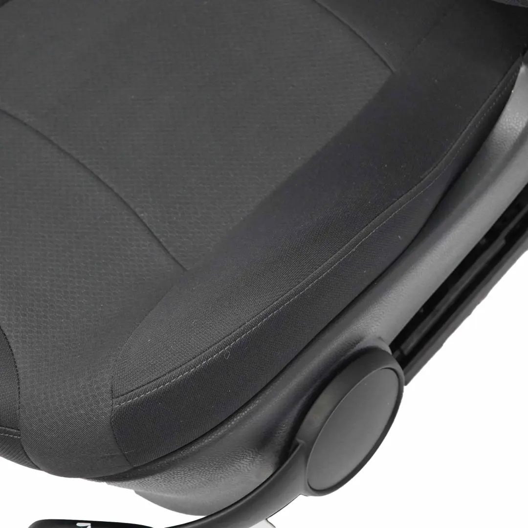 Siège Avant Mini R50 Gauche N/S Tissu Molette Sport Panther Black AHPN pour à propos du numéro de pièce 7136379 Siège Avant Mini R50 Gauche N/S Tissu Molette Sport Panther Black AHPN - SKU 7136379-2 - Numéro de pièce 7136379