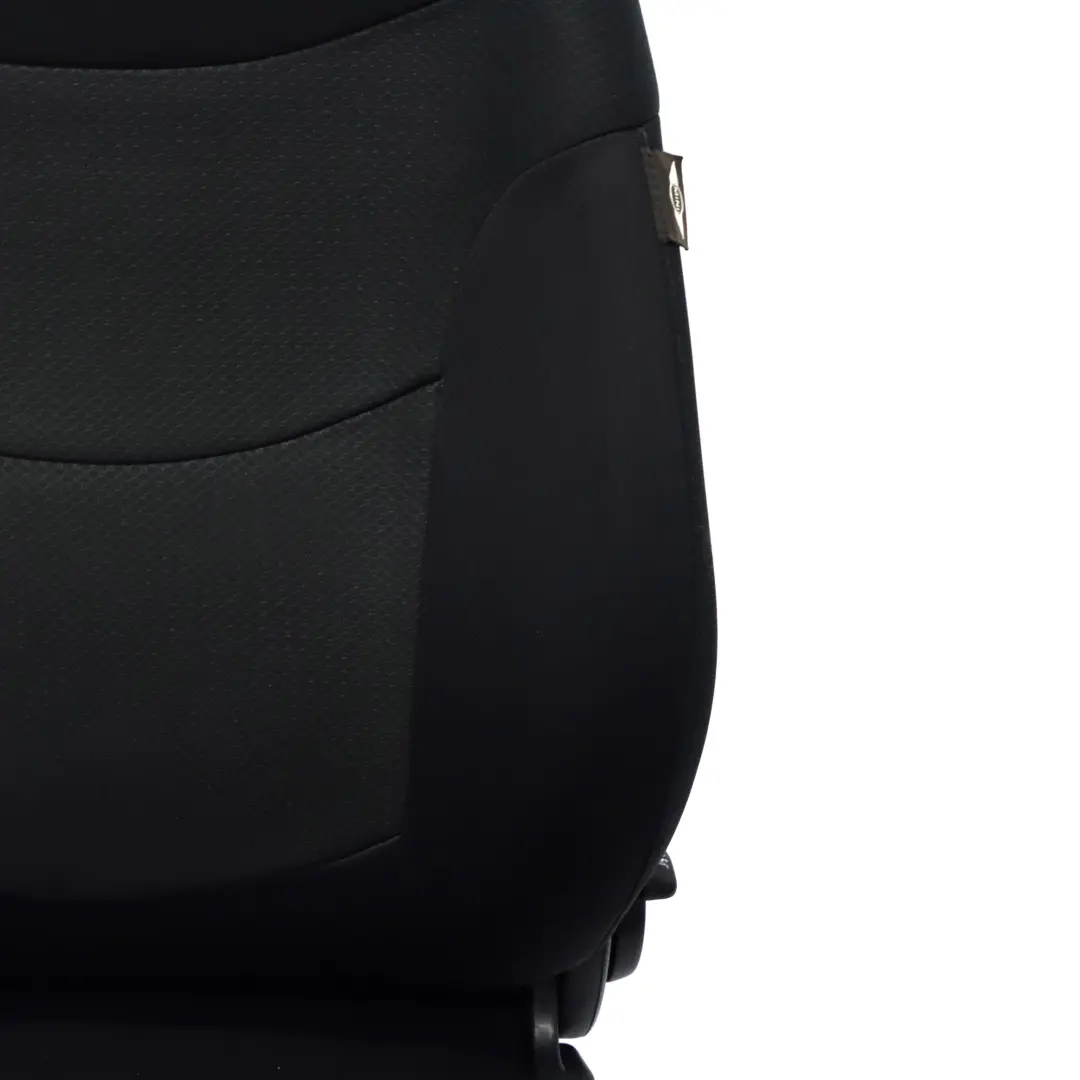 Delantero Derecho Tela Asiento Deportivo Panther Negro para Mini Cooper One R50 con número de pieza 7136380 Mini Cooper One R50 Delantero Derecho Tela Asiento Deportivo Panther Negro - SKU 7136380 - Número de pieza 7136380