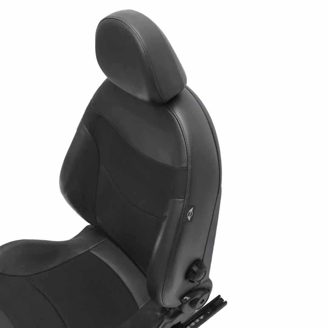 Sedile Sportivo Mini Cooper R50 Tessuto/Pelle Molette Destra Tessuto Nero per con numero di parte 7136392 Sedile Sportivo Mini Cooper R50 Tessuto/Pelle Molette Destra Tessuto Nero - SKU 7136392 - Numero di parte 7136392
