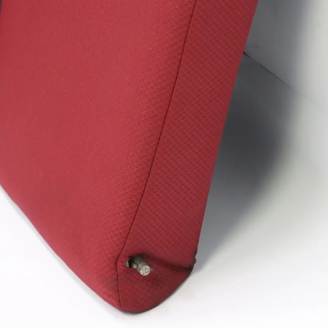 Siege Arriere Dossier Arriere Gauche Tissu Molette Rouge pour Mini R50 à propos du numéro de pièce 7136465 Mini R50 Siege Arriere Dossier Arriere Gauche Tissu Molette Rouge - SKU 7136465 - Numéro de pièce 7136465
