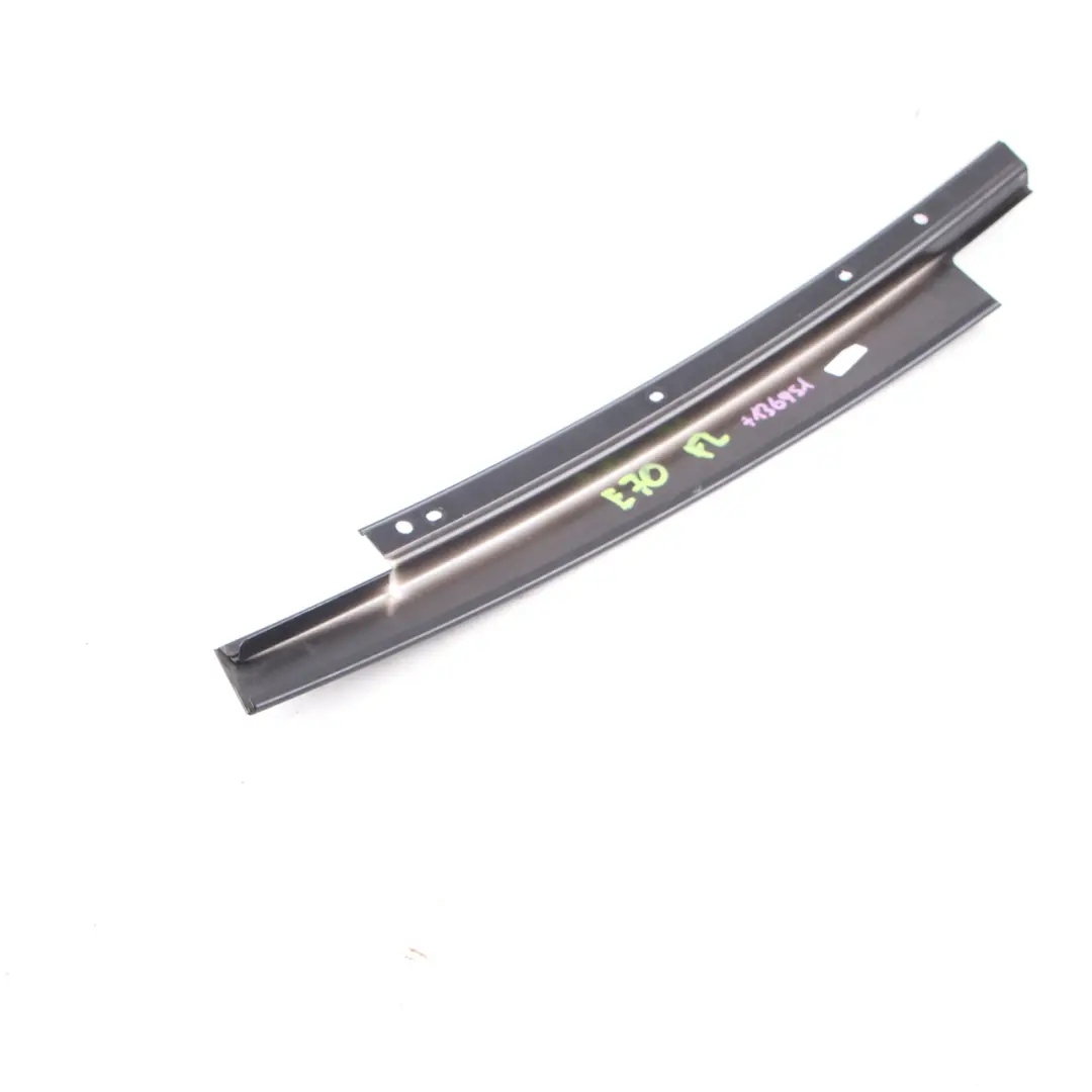 Finisher Window Frame B-Pillar Front Left Door N/S Black to BMW X5 E70 with Part number 7136951 BMW X5 E70 Finisher Window Frame B-Pillar Front Left Door N/S Black - SKU 7136951 - Part number 7136951