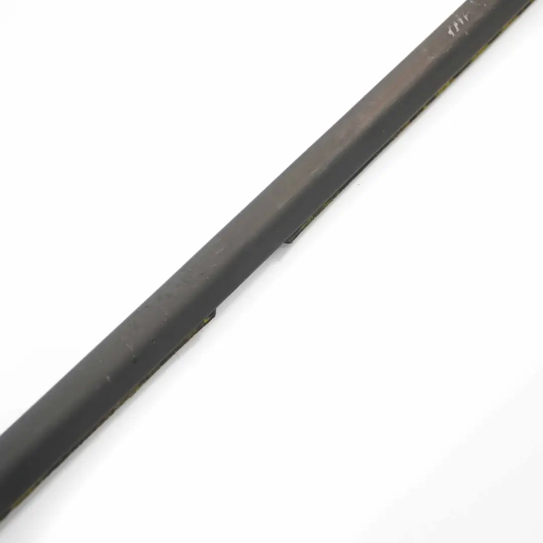 BMW X5 E70 Schachtabdeckung Aussen Tür Hinten Rechts Schwarz - SKU 7136976 - Teilenummer 7136976
