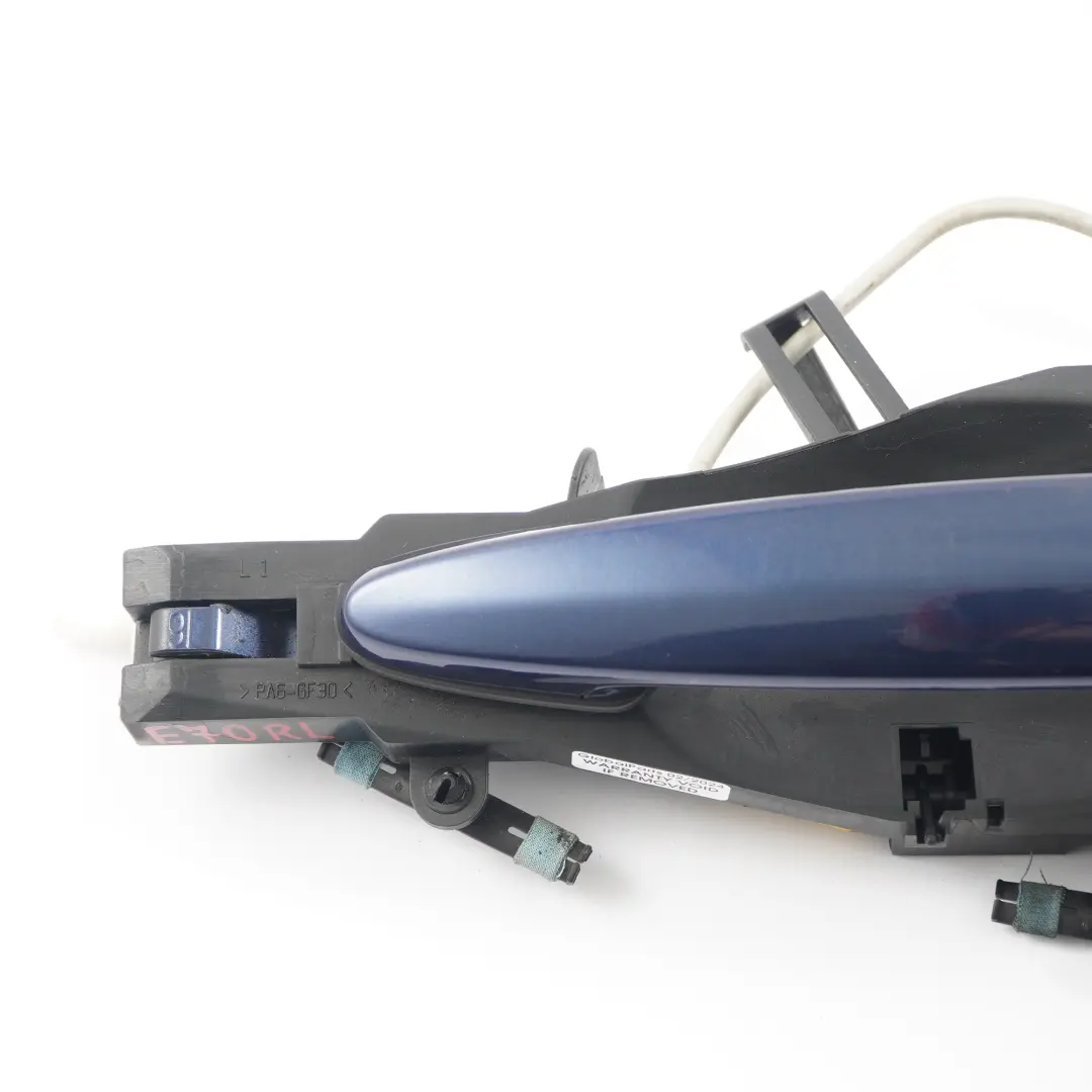 Tirador Puerta BMW X5 E70 X6 E71 Agarre Trasero Izquierdo Deep Sea Azul - A76 para con número de pieza 7137053 Tirador Puerta BMW X5 E70 X6 E71 Agarre Trasero Izquierdo Deep Sea Azul - A76 - SKU 7137053-DSB - Número de pieza 7137053