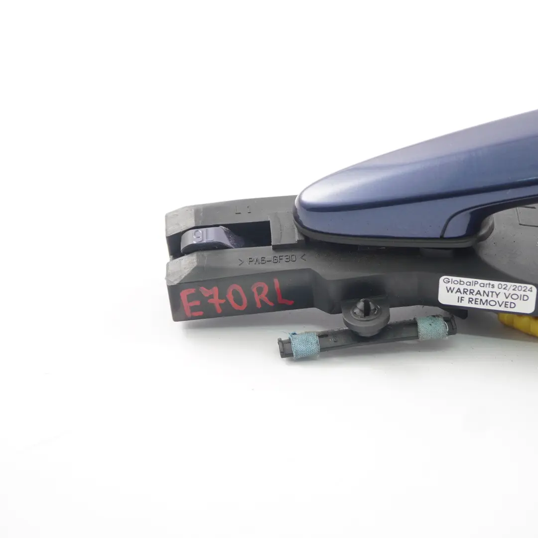 Door Handle BMW X5 E70 X6 E71 Grab Rear Left N/S Outside Deep Sea Blue - A76 to with Part number 7137053 Door Handle BMW X5 E70 X6 E71 Grab Rear Left N/S Outside Deep Sea Blue - A76 - SKU 7137053-DSB - Part number 7137053