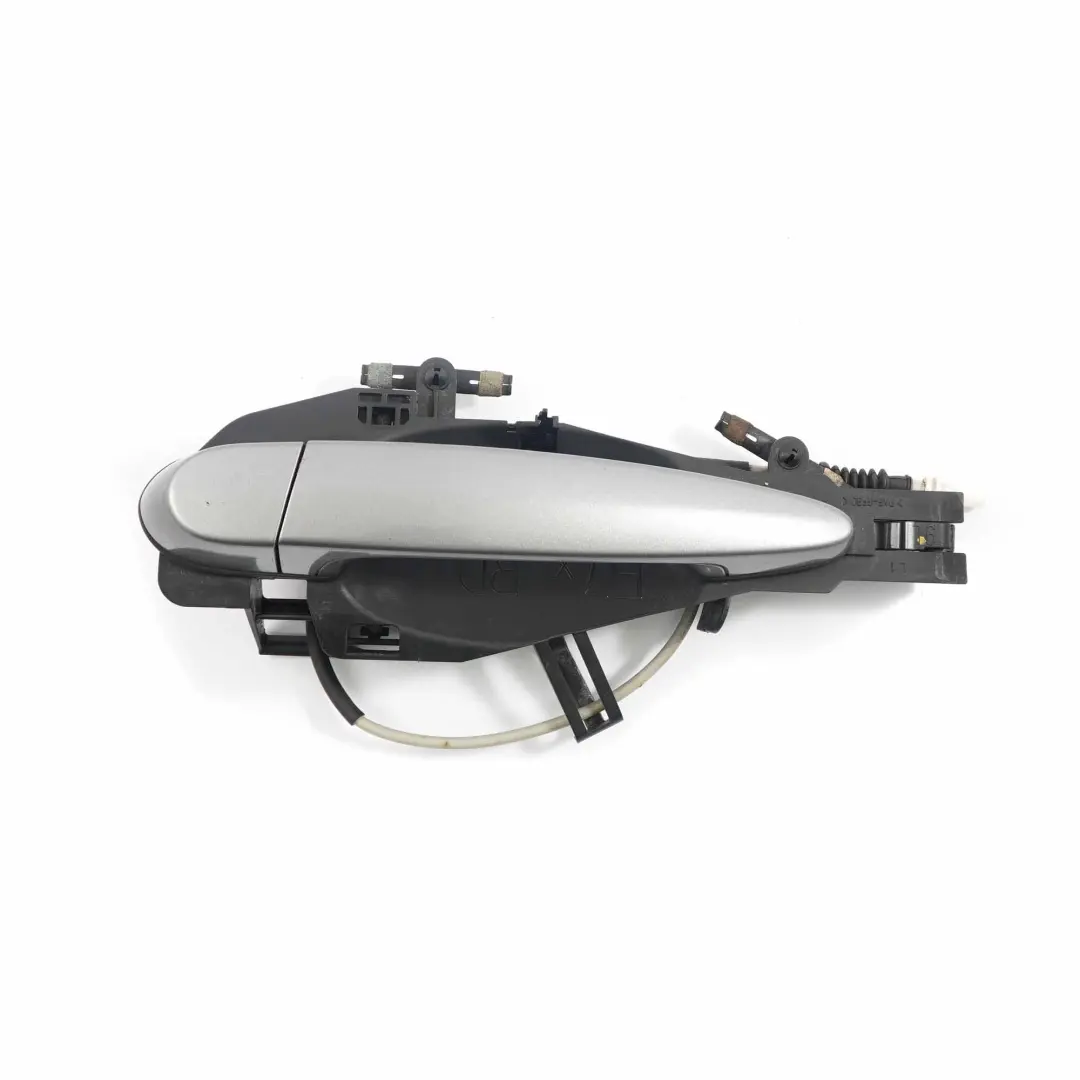 Asidero Puerta BMW E70 E71 X5 X6 Trasero Izquierdo Exterior Spacegrau Gris A52 para con número de pieza 7137053 Asidero Puerta BMW E70 E71 X5 X6 Trasero Izquierdo Exterior Spacegrau Gris A52 - SKU 7137053-SCG - Número de pieza 7137053