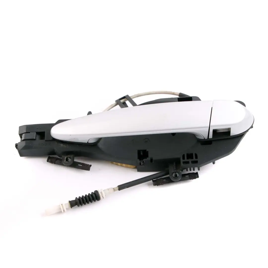 Asa De Agarre Trasera Izquierda Exterior Confort Titansilber Plata para BMW E70 E71 con número de pieza 7137053 BMW E70 E71 Asa De Agarre Trasera Izquierda Exterior Confort Titansilber Plata - SKU 7137053-TS1 - Número de pieza 7137053