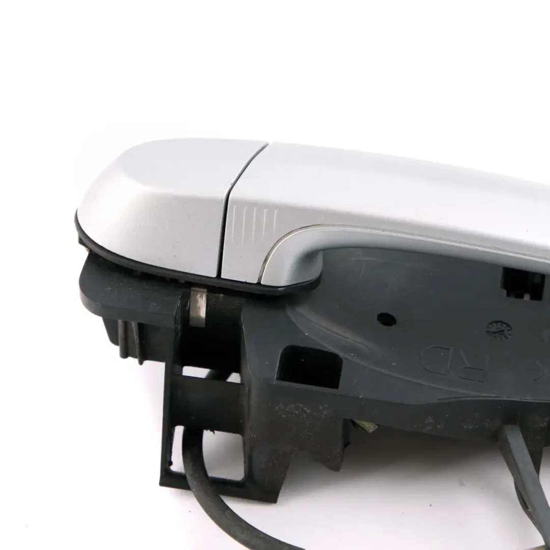 Left Grab Handle N/S Exterior Comfort Titansilber Silver to BMW X5 X6 E70 E71 Rear with Part number 7137053 BMW X5 X6 E70 E71 Rear Left Grab Handle N/S Exterior Comfort Titansilber Silver - SKU 7137053-TS1 - Part number 7137053