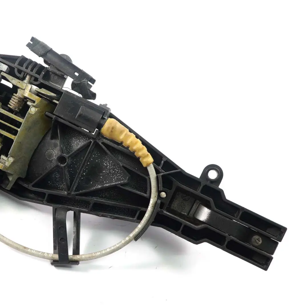 Klamka Drzwi Prawy Tył Titansilber do BMW X5 E70 o numerze 7137054 BMW X5 E70 Klamka Drzwi Prawy Tył Titansilber - SKU 7137054-TS1 - Numer Części 7137054