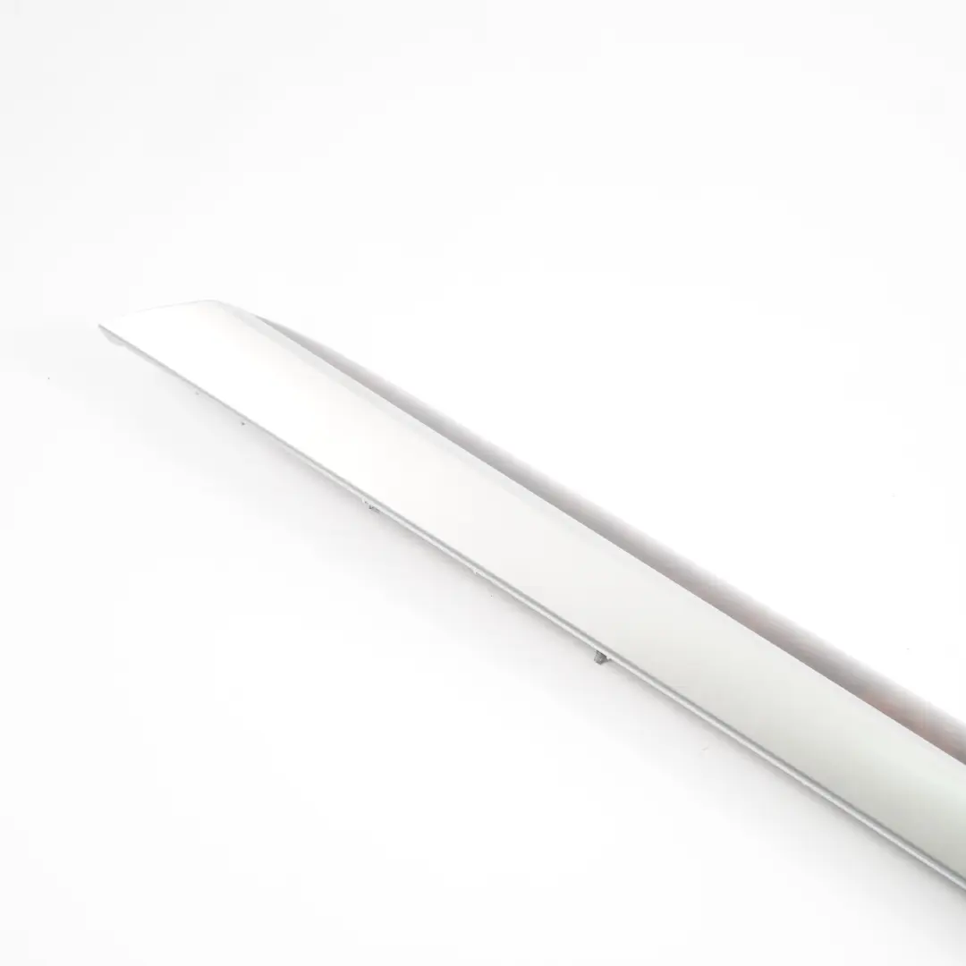 Listwa drzwi tylna lewa walnut do BMW X5 E70 o numerze 7137199 BMW X5 E70 Listwa drzwi tylna lewa walnut - SKU 7137199-1 - Numer Części 7137199