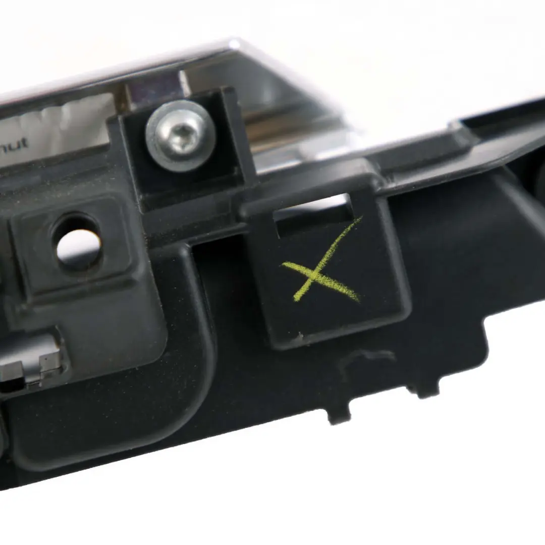 Embellecedor Puerta Trasera Izquierda Tirador Madera Nogal Cromado para BMW X5 E70 con número de pieza 7137199 BMW X5 E70 Embellecedor Puerta Trasera Izquierda Tirador Madera Nogal Cromado - SKU 7137199 - Número de pieza 7137199