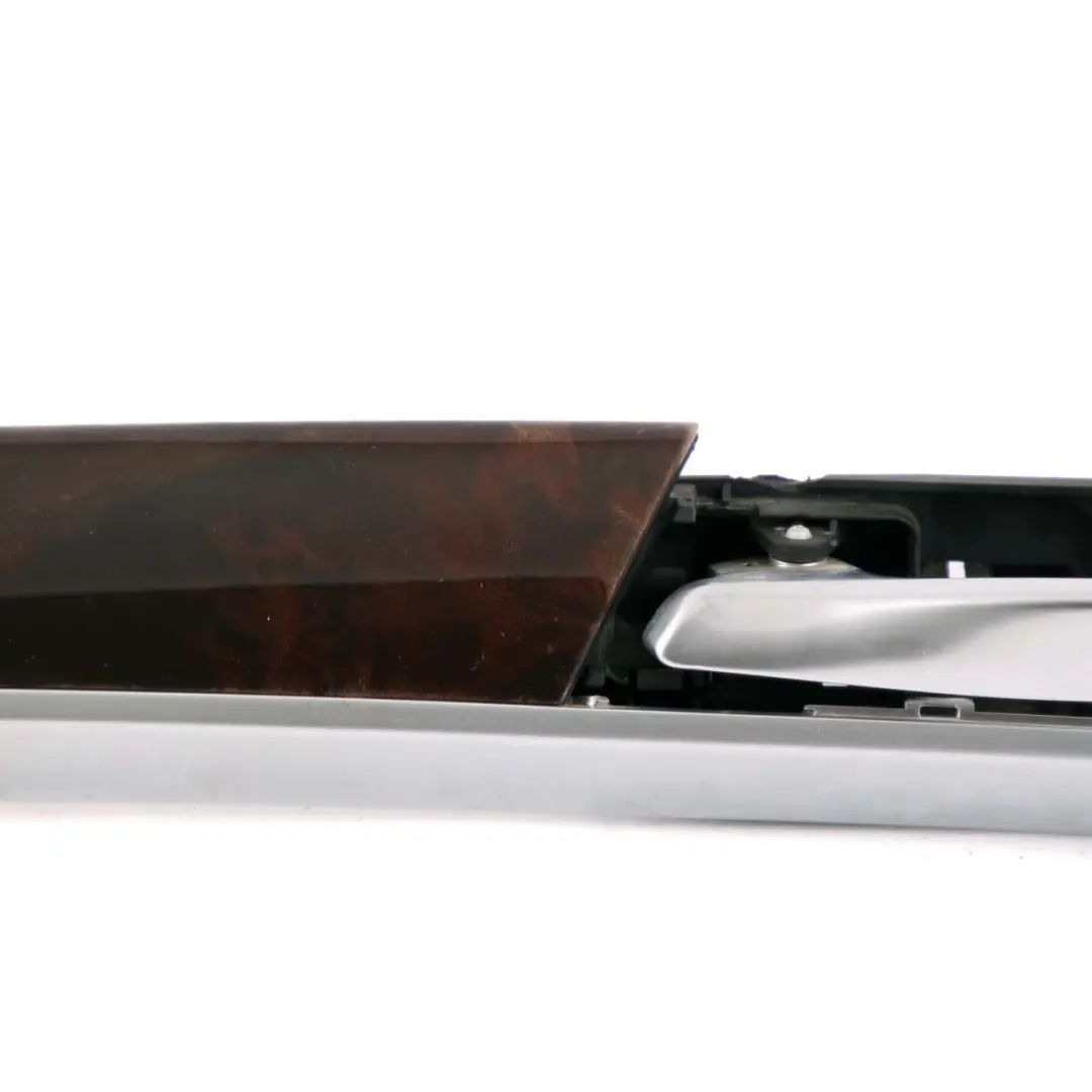 Embellecedor Puerta Trasera Izquierda Tirador Madera Nogal Cromado para BMW X5 E70 con número de pieza 7137199 BMW X5 E70 Embellecedor Puerta Trasera Izquierda Tirador Madera Nogal Cromado - SKU 7137199 - Número de pieza 7137199