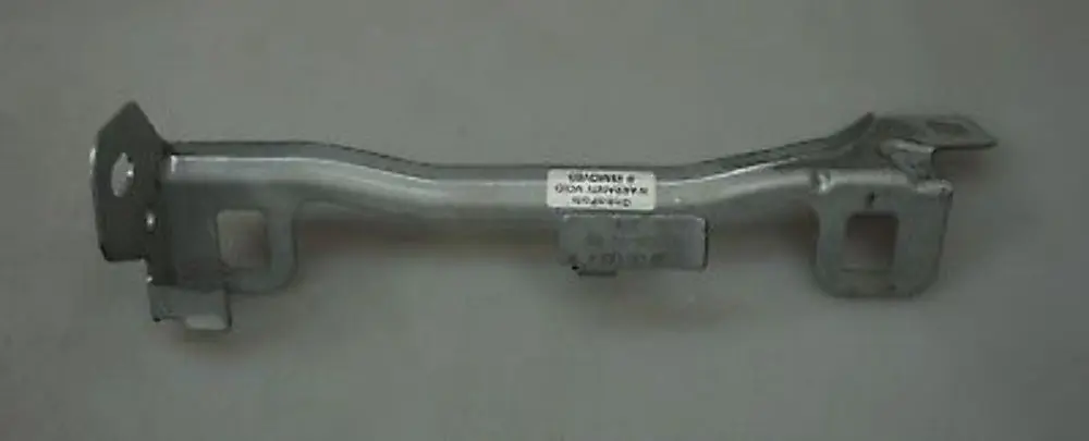 BMW 1 Series E87 Cover Holder Bracket Instrument Panel Bottom Centre - SKU 7137424 - Part number 7137424