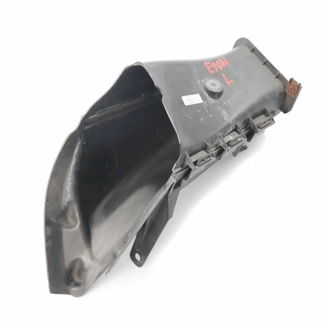 Conduit d'air BMW E90 E91 LCI M Sport Tube frein avant gauche Channel pour à propos du numéro de pièce 7138413 Conduit d'air BMW E90 E91 LCI M Sport Tube frein avant gauche Channel - SKU 7138413 - Numéro de pièce 7138413