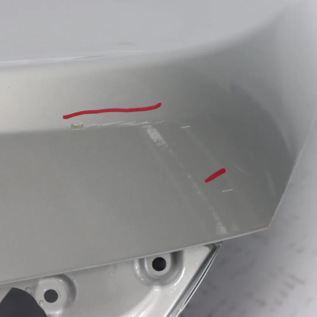 Klapa bagażnika Titansilber Metallic - 354 do BMW E65 o numerze 7138460 BMW E65 Klapa bagażnika Titansilber Metallic - 354 - SKU 7138460-TS1 - Numer Części 7138460