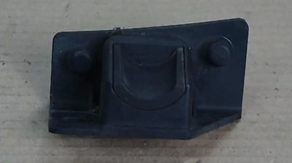 BMW E61 Touring Boot Trunk Lid Tailgate Left N/S Stopper - SKU 7138665 - Part number 51247138665