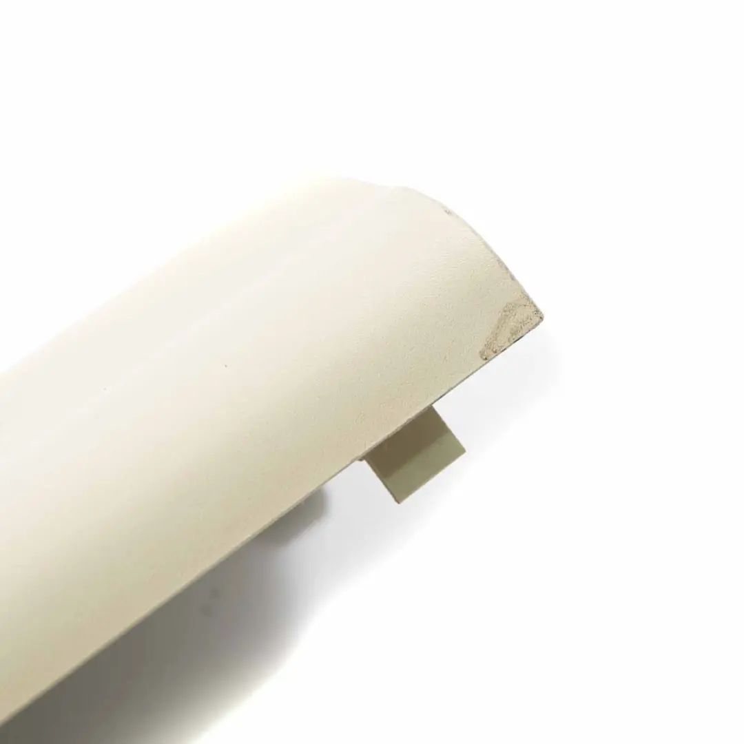 Osłona Obudowa Szyna Fotela Prawa Beż do BMW E60 E61 o numerze 7139022 BMW E60 E61 Osłona Obudowa Szyna Fotela Prawa Beż - SKU 7139022 - Numer Części 7139022