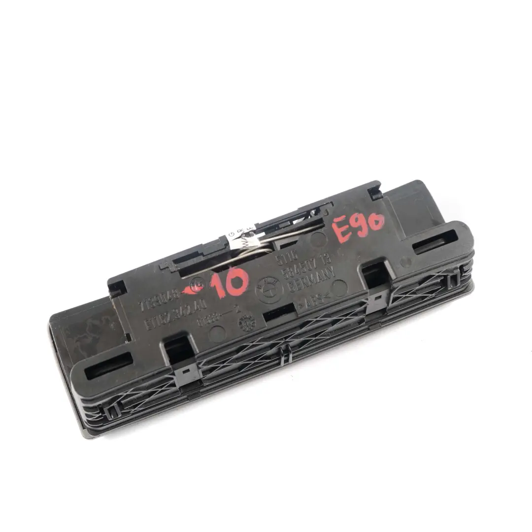 BMW E90 E91 10 Cendrier arriere Gris - SKU 7139048-10 - Numéro de pièce 7139048