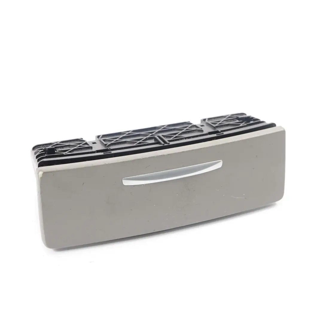 Ascher Aschenbecher Hinten Mittelkonsole Grau BMW E90 E91 10 - SKU 7139048-10 - Teilenummer 7139048