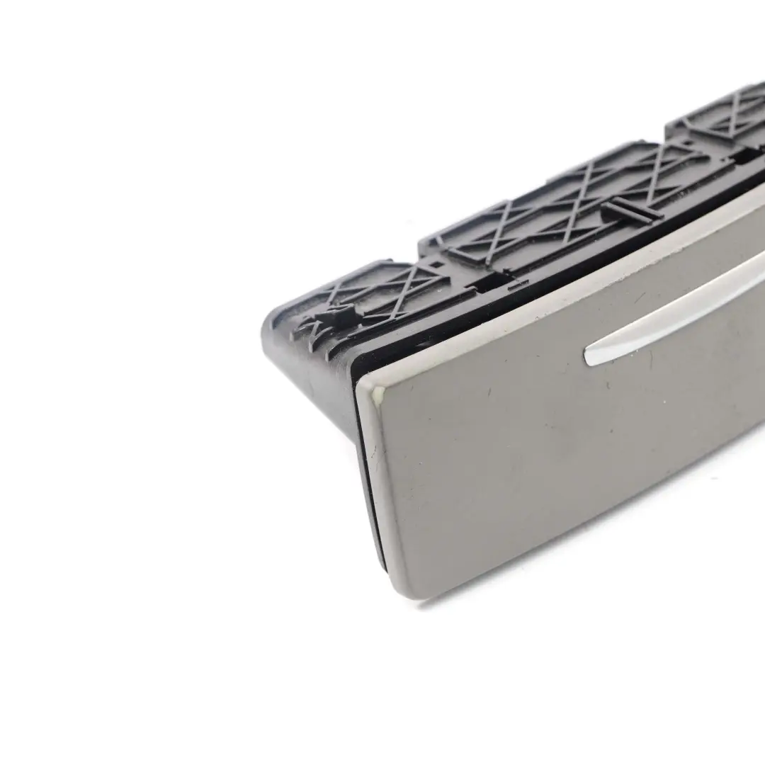  Posacenere Console Centrale BMW E90 E91 10 Posacenere Posteriore Grigio - SKU 7139048-10 - Numero di parte 7139048