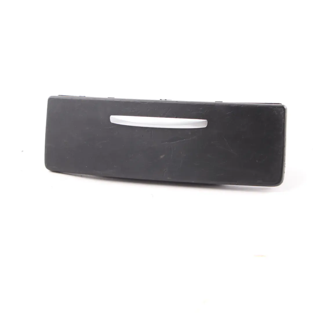 Ascher Aschenbecher Hinten Mittelkonsole Schwarz Matt für BMW 3 er E90 E91 mit Teilenummer 7139048 BMW 3 er E90 E91 Ascher Aschenbecher Hinten Mittelkonsole Schwarz Matt - SKU 7139048-1 - Teilenummer 7139048