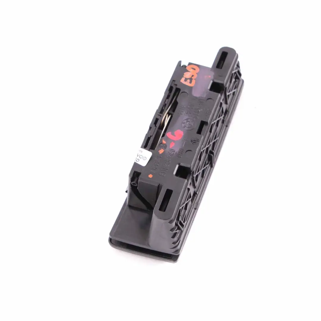 Ash Tray Ashtray Centre Console Black Matt to BMW 3 Series 6 E90 E91 Rear with Part number 7139048 BMW 3 Series 6 E90 E91 Rear Ash Tray Ashtray Centre Console Black Matt - SKU 7139048-6 - Part number 7139048