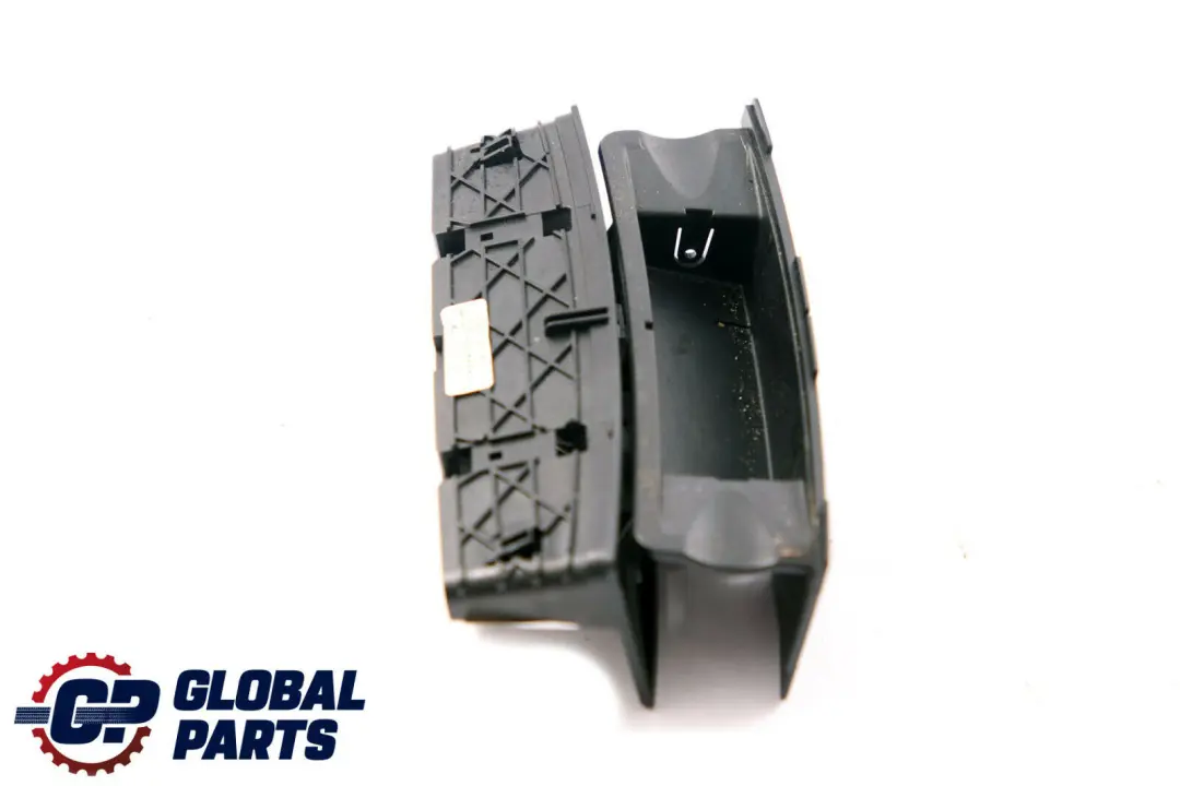 BMW 3 E90 E91 Calcinateur Console Centrale Arriere Noir - SKU 7139048-8 - Numéro de pièce 7139048