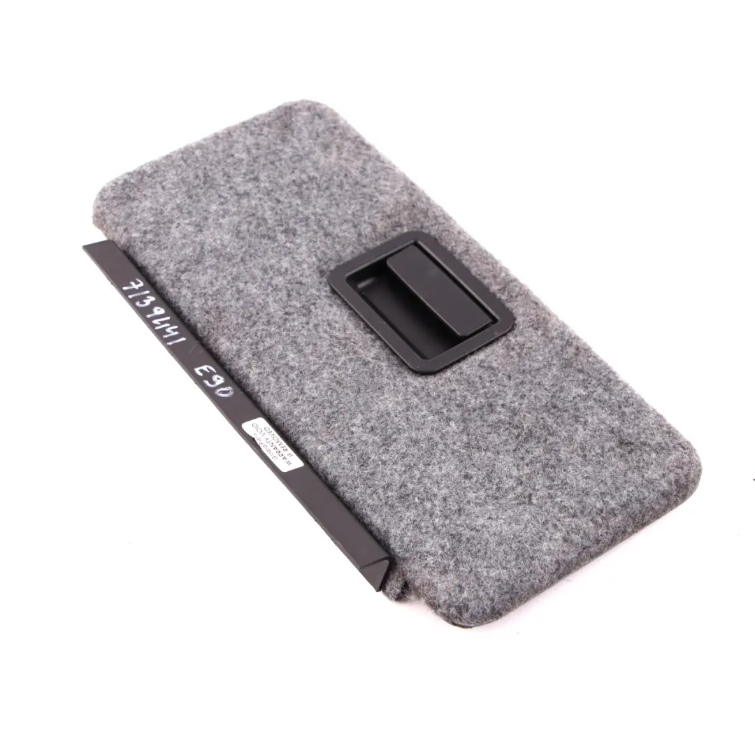 Boot Trunk Left N/S Lateral Trim Panel CD-Changer Cover Grey to BMW 3 Series E90 with Part number 7139441 BMW 3 Series E90 Boot Trunk Left N/S Lateral Trim Panel CD-Changer Cover Grey - SKU 7139441 - Part number 7139441