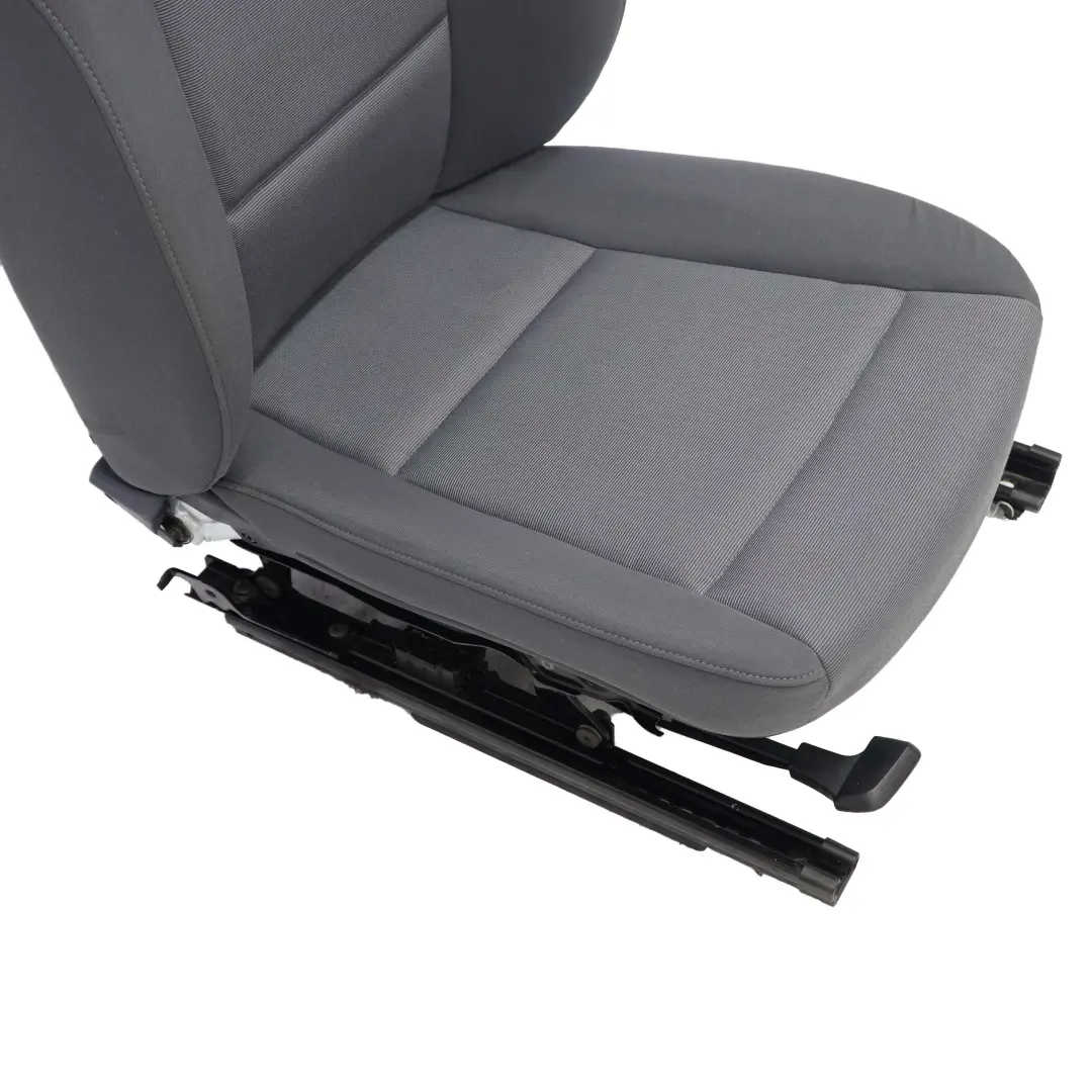 BMW 1 Reihe E87 Vorne Links Sitz Stoff Moire Alaska Grau - SKU 7139569 - Teilenummer 7139569