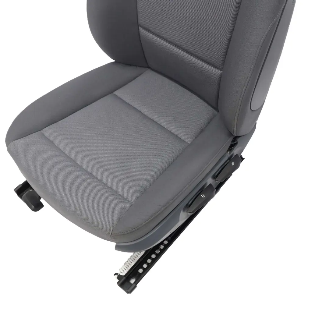BMW 1 Reihe E87 Vorne Links Sitz Stoff Moire Alaska Grau - SKU 7139569 - Teilenummer 7139569