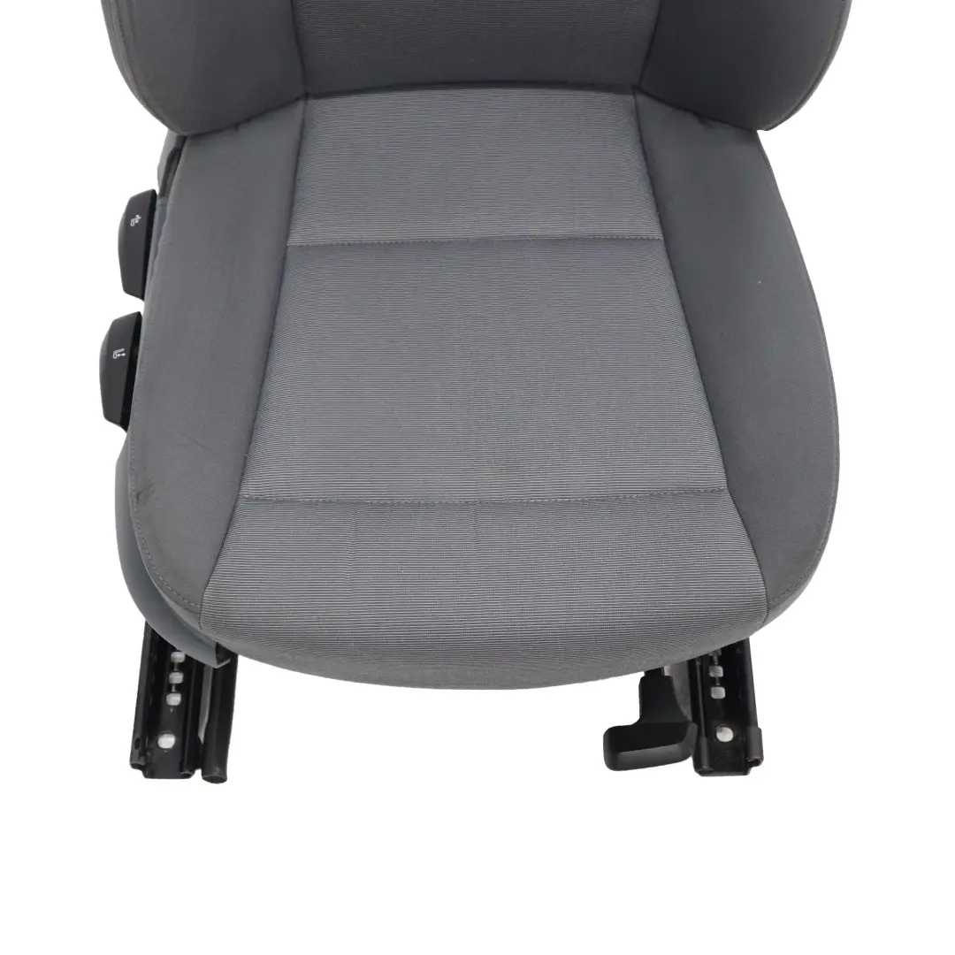 Cloth Fabric Seat Moire / Alaska Grau Grey Front Right O/S to BMW E87 with Part number 7139570 BMW E87 Cloth Fabric Seat Moire / Alaska Grau Grey Front Right O/S - SKU 7139570 - Part number 7139570