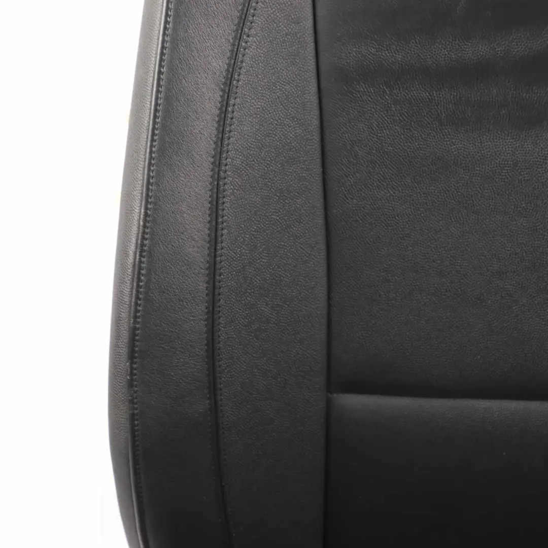 Bezug Lehne Schwarz Leder Vorne Links Sitz für BMW 1 er E87 mit Teilenummer 7139613 BMW 1 er E87 Bezug Lehne Schwarz Leder Vorne Links Sitz - SKU 7139613 - Teilenummer 7139613