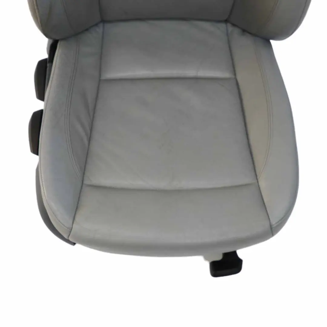 Siège avant BMW E87 droit chauffant Gris Alaskagrey Leather Boston Interior pour à propos du numéro de pièce 7139616 Siège avant BMW E87 droit chauffant Gris Alaskagrey Leather Boston Interior - SKU 7139616-1 - Numéro de pièce 7139616