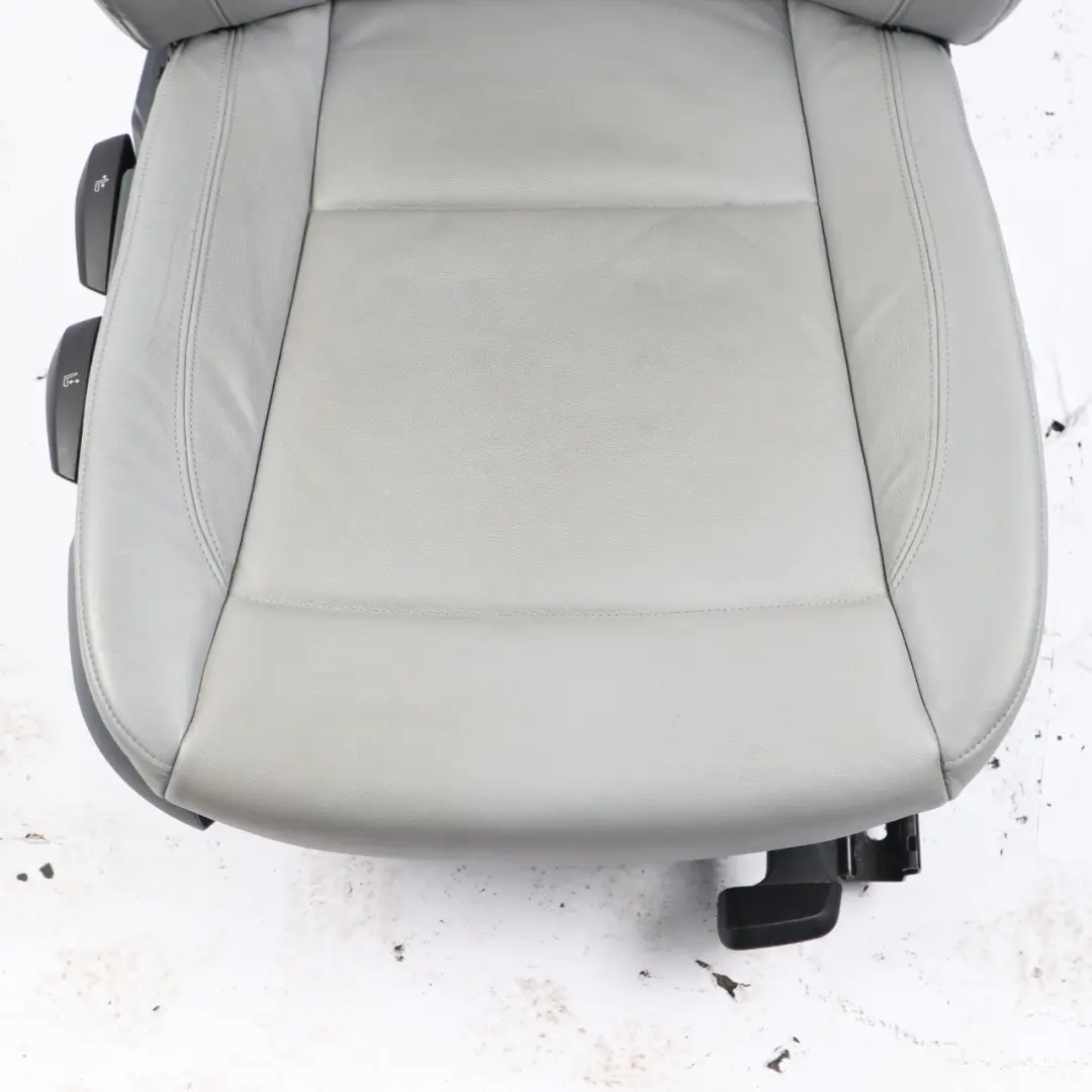 Front Seat BMW E87 Right O/S Grey Alaskagrey Leather Boston Interior to with Part number 7139616 Front Seat BMW E87 Right O/S Grey Alaskagrey Leather Boston Interior - SKU 7139616-2 - Part number 7139616