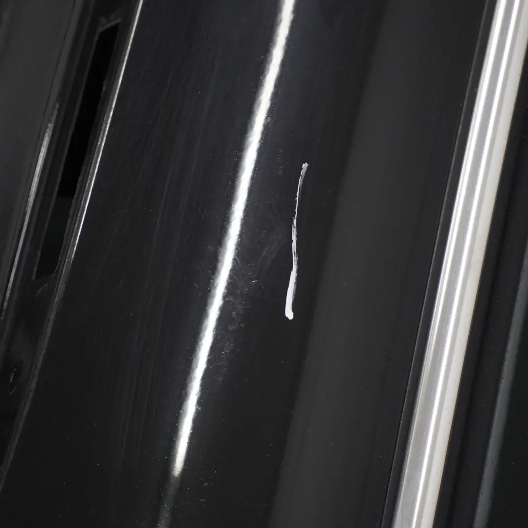 Klapa Tylna Schwarz 2 - 668 do Mini R50 R53 o numerze 7139735 Mini R50 R53 Klapa Tylna Schwarz 2 - 668 - SKU 7139735-SCH1 - Numer Części 7139735