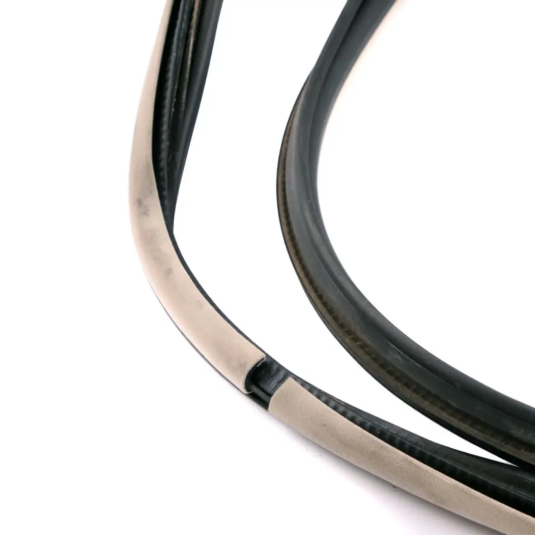 BMW E63 Front Left N/S Door Edge Protection Seal Gasket Creambeige 7008581 - SKU 7140641 - Part number 7140641
