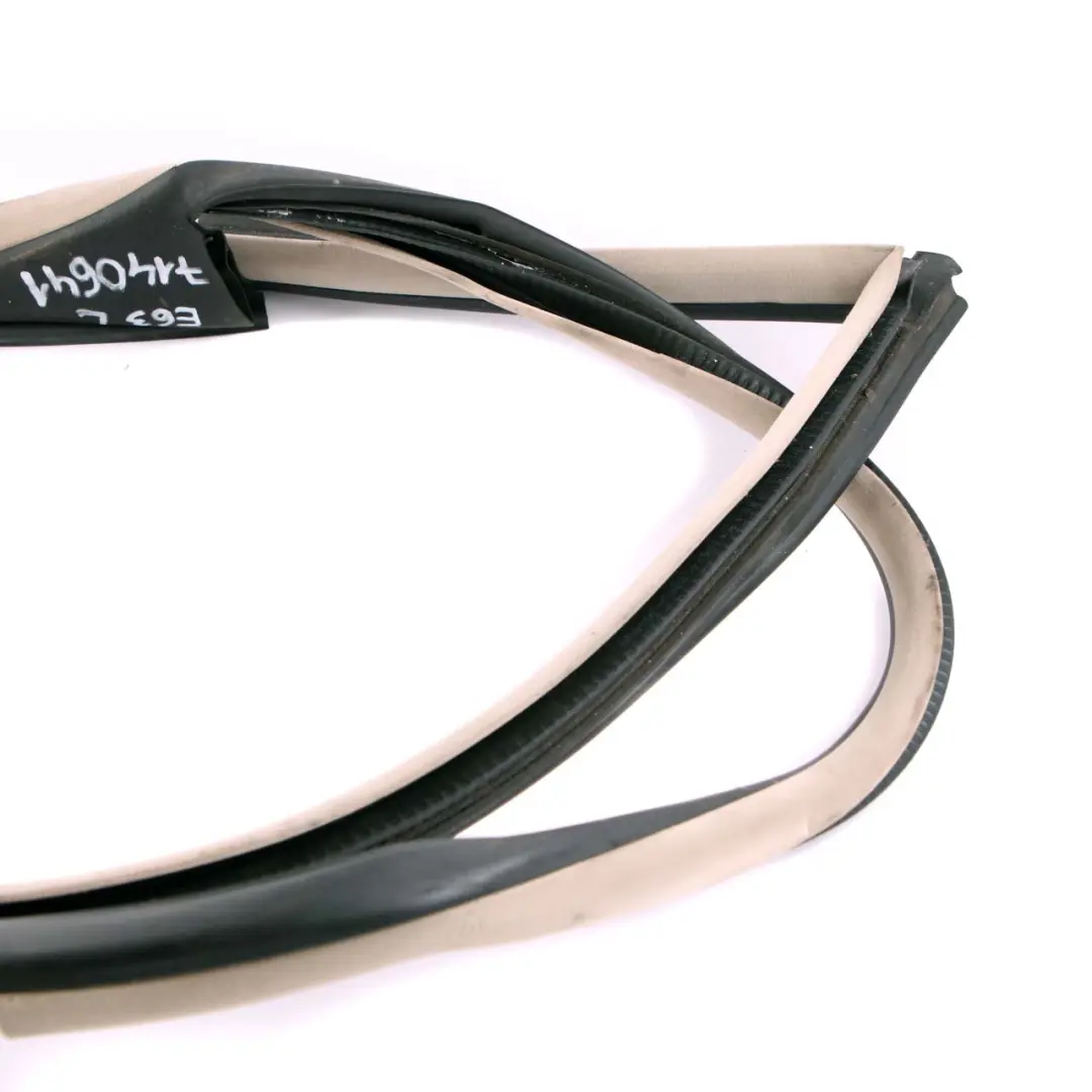 BMW E63 Front Left N/S Door Edge Protection Seal Gasket Creambeige 7008581 - SKU 7140641 - Part number 7140641