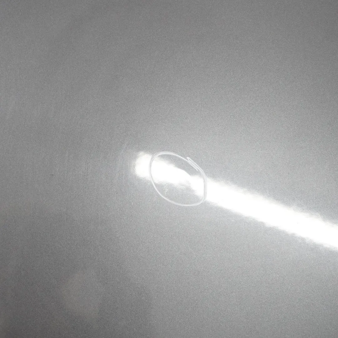 Maska Pokrywa Sparkling Graphite A22 do BMW E90 E91 o numerze 7140729 BMW E90 E91 Maska Pokrywa Sparkling Graphite A22 - SKU 7140729-SG2 - Numer Części 7140729