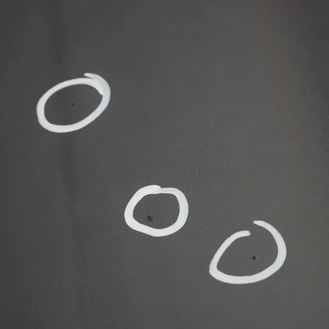 Maska Pokrywa Sparkling Graphite A22 do BMW E90 E91 o numerze 7140729 BMW E90 E91 Maska Pokrywa Sparkling Graphite A22 - SKU 7140729-SG4 - Numer Części 7140729