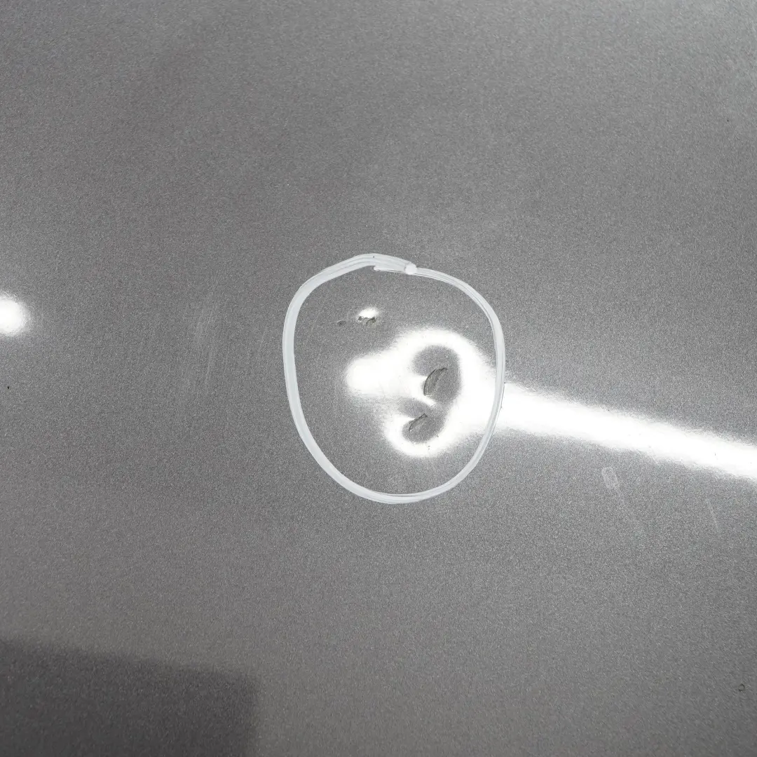 Maska Pokrywa Sparkling Graphite A22 do BMW E90 E91 o numerze 7140729 BMW E90 E91 Maska Pokrywa Sparkling Graphite A22 - SKU 7140729-SG7 - Numer Części 7140729